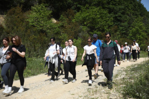 Yeşille Mavinin Buluştuğu 10 Kilometrelik Parkuru Yürüdük